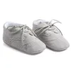 Nyfödda babyskor Första vandrare Crib Baby Moccasins Soft Bottom Pu Leather Boys Footwear