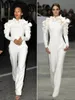 2020 Yeni Varış Ünlü Elbiseler Beyaz Bacak Tulum Uzun Kollu Yüksek Boyun Çiçekler ile Örgün Parti Abiye Custom Made