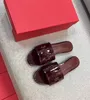 Nieuwe 2020 Vara boog Slide Sandaal Smooth Leathers Slippers Luxe Designer Dames Buckle Dia's Fashion Designer Flat Slippers Dames Dia's