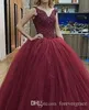 2019 Burgundy Quinceanera 드레스 공주 뚱뚱한 아랍어 두바이 스타일 달콤한 16 세가 된 긴 여자 댄스 파티 미인 가운 플러스 사이즈 맞춤 제작