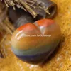 5 sztuk Siedem Chakra Kamień Serce 45 * 40 * 25mm 7 Chakra Natural Gemstone Kryształ Puffy Serce Kieszeń Kieszeń Healing Rainbow Palm Driv Wróć Kamień