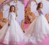 2021 Bröllopsblomma Tjej Klänningar Långärmad Floral Lace Sweep Train Little Girls Pagant Party Gown Kids First Communion Dress Al4603