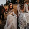 2019 robes de mariée bohème sexy à manches longues en dentelle appliques voir à travers le train de balayage robes de mariée plus la taille robe de noiva sur mesure