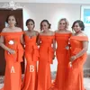 2019 새로운 아프리카 나이지리아 노란색 긴 신부 들러리 드레스 다른 스타일 같은 색깔 공식적인 하녀 명예 드레스 파티 가운 B004