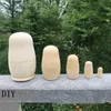 houten matryoshka-nestelende poppen