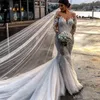 Barato vestidos de casamento de sereia sexy tulle cetim laço apliques de cristal pérolas pérolas vose vice-mangas compridas trens tribunais plus tamanho vestidos nupciais