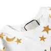 Komik Tasarım Tişört Erkek Moda Altın Yıldız Ay Baskılı T-Shirt Casual Kazak Sport For Tee Tops