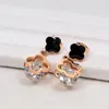 2019 boucles d'oreilles de créateur de mode de qualité supérieure plaqué or clous d'oreille de luxe V timbre boucles d'oreilles en acier inoxydable pour les femmes 327