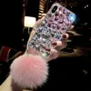 Bling Crystal Diamond Fox Fur Fur Pendentif Pendentif Téléphone Coffre Cover pour iPhone 11 12 Pro Max XS XR x 8 7 6S Plus Samsung Galaxy Note 10 9 S10E / 9/8