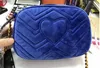 Mujeres Marmont Velvet Soho Bolsas Disco Shoulse Bolso Manse de la cadena de moda Bolsos de diseñador de mensajería 308364 U76238W