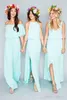 2020 Sommar Boho Beach Bridesmaid Dresses Chiffon Framsida Slit Split Off Shouder Halter V Neck Billiga Maid of Honor Gown