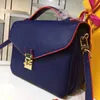 Klassiskt tryck blomma Designerväska Messenagerväska Handväska i äkta läder Kvinnor Pochette Metis Totes Handväskor Handväska Axelväskor Crossbody-väskor M40780