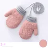 Hiver Kids mitten bébé garçons filles gants gants chauds en corde acrylique gants tout-doigt tricotant les mitaines épaisses 24 y7705718