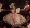 2020 꽃잎 파워 핑크 여자 Pagenat 드레스 공주 크루 목 3D 레이스 아플리케 모자 슬리브 긴 공식적인 꽃 소녀 드레스