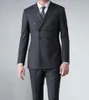 Grey Groom Tuxedos Double-Breasted Men Wedding Tuxedos Peak Lapel Slim Fit Kurtka Blazer Popularne Mężczyźni Kolacja / Darty Garnitur (Kurtka + Spodnie + Krawat) 136