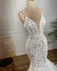 2020 Sexy Illusion Corsage Sirène Robes De Mariée Bretelles Spaghetti Dentelle Applique Cristal Sheer Plongeant V Cou Robe De Mariée vestid242p