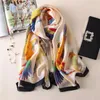 Groothandel-zomer vrouwen zijden sjaal vrouwelijke sjaals dames strand wrap chiffon sjaal bandana sunscreen foulard demper pareo