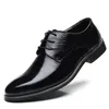 Hot Sale-es Formell Läder Fashion Groom Bröllop Skor Män Oxford Skor Klä Stor Storlek 38-48