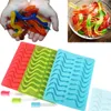 NIEUWE 20 CAVITY SLAKEN WORM GOMME HARD HARDE CANDY COMPOCATIE SILICONE SOEP IJsbladen Schimmel Baby Party Douche Cake Decorating Tools9135108