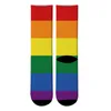 Mode 3d tryckta regnbåge besättning män strumpor hajuku färgglada roliga ekvation långa strumpor kod homosexuell kärlek kvinnor rör strumpor
