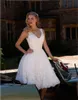 Vintage krótka długość sukien ślubna A-line v szyja koralikowe koronkowe wiejskie sukienki ślubne plus size białe