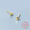 高品質100％925スターリングスタッドファッションミニマリズムゴールデンリトルハートイヤリング女性ファイン2021デザイン中国製の宝石類のための銀の宝石類