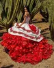 Red Charro Quinceanera платья мексиканские 2023 рюшат с цветочной вышивкой на плечах