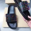 Tofflor Sandaler Designer Slides Top Designer Skor Animal Design Huaraches Flip Flops Loafers för och kvinnor efter sko