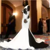 Deep V Neck Lace Appliques Formell plusstorlek Öppna Back Evening Cawns Vetidos Gorgeous White and Black Prom Party Dresses Long