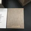 Wysokiej jakości kwadratowe papierowe pudełka na z obserwacji papiery papierowe Torba na prezent jedwabnej wstążki szampana