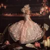 Nieuwe schattige roze mooie prinses bloem meisjes jurken juweel hals 3d appliques kant bloemen kralen korte mouwen kinderen verjaardag meisje pageant toga