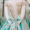 Baby Blue Saudyjska Arabska Formalna Sukienka do Prom Aplikacje Bow Vintage Zroszony Suknie Wieczorowe Łódka Neck Lace Up Puffy Ball Suknie