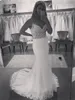 Abiti da sposa a sirena formali lunghi aderenti sexy Abiti da sposa con spalline con perline Abiti da sposa con applicazioni di pizzo sul retro con strascico di corte