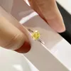 Anillo de calidad a la moda con diamante amarillo brillante en joyería con dijes de tamaño 1,25 oct para mujer, regalo de boda PS6436