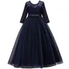 Elegant spets A Line Flower Girl Dresses 2019 Långärmade Tulle Bow Sash Golvlängd Tjejens födelsedagsfest Prinsessan Klänningar Billiga MC1966