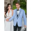 Abiti formali da uomo slim fit azzurri con un bottone sciallato bavero tre pezzi su misura (cappotto + pantaloni + gilet) per matrimonio
