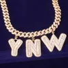 Nome personalizzato Baguette Lettere Collana a catena cubana Larghezza 10mm Iced Out Zircone cubico Gioielli hip-hop da uomo Rock Street Collane in argento dorato