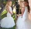Beyaz Zarif Güzel Dantel Denizkızı Çiçek Kızlar Düğünler İçin Kız Elbiseleri Zemin Uzunluğu Kaplı Kollu Çocuklar Gelinlik Pageant önlükleri