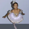 Professionelle LED-Licht Weiß Swan Lake Ballett Tutu Kinder Kostüm Ballerina Kleid Halloween Club Party Supplies