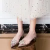 Kaeve Yeni Şeffaf Sandalet 2019 Yaz Moda Jöle Rhinestone Bayan Ayakkabıları Sivri Düşük Topuklu Düz Ayakkabı