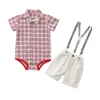 Sommar Baby Boys Gentleman Outfits Kids Plaid Bow Slips SHIRT + SUSPENDER SHORTS 2PCS Passar Barn Prestanda Kläder Ställ Y2299