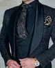 뜨거운 판매 groomsmen 목도리 옷깃 신랑 턱시도 원 버튼 남자 정장 결혼식 / 댄스 파티 / 저녁 최고의 남자 블레이저 (자켓 + 바지 + 넥타이 + 조끼) K136