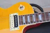 Guitare électrique jaune personnalisée d'usine avec noircaseflame hardcaseflame Veneerchrome hardwarecan être personnalisé1430703