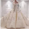 Sukienki wspaniałe suknie ślubne z piłką z koraliki z koronki Applique Suknia ślubna pociąg katedrowy