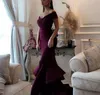 Elegancki Burgundia Długa Mermaid Prom Dresses V Neck 2019 Front Split Ruffles Suknie Wieczorowe V-Neck Of The Shoulder Formal Party Dress