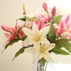 Falso lírio de flores lírios artificiais três cabeças de seda branco / rosa / rose red lily flor hastes para decoração de mesa de casamento em casa