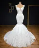 Robes sirènes appliques en dentelle plongeant le cou de couche en V Bateau Bateau Made de mariage Mariée Boue nuptiale 2020