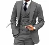 Grijze bruiloft smoking mannen pakken op maat gemaakte Homme Huwelijk GroomsMen Blazers piekte revers 3 stuks Slim fit (jas + vest + broek)