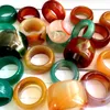 10pcs Natural A Jade Jadee Bague Agate EXQUISITE POUVOIR POUVOIR POUVOIR POUVOIR POUVOIR POUVOIR LA TAILLE 8-14 MIX DE VERTURE MENS VINTAGE VINTAGE SONTS ÉLEVANT UNIQUE UNIQUE