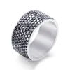 Titanium en acier inoxydable Full Diamond Ring Band pour hommes et femmes couple 2023 Nouveau dans des amous noirs blancs personnalisés.